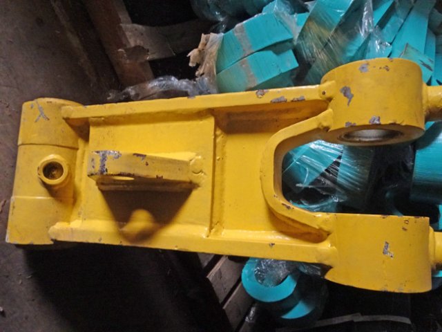 Bucket H-Link 332/L2955