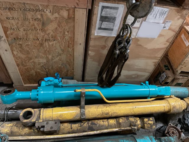 Arm Cylinder YY01V00054F4