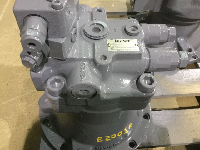 Slew Motor YB15V00005F1