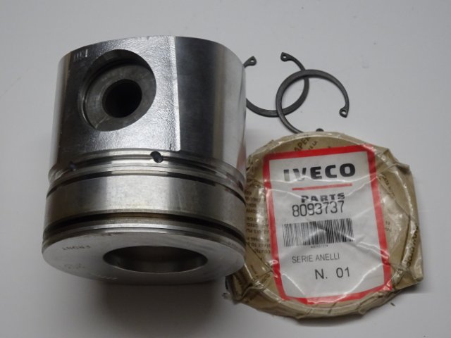 Piston & Rings Kit 8093738