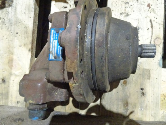 Travel Motor 3707180
