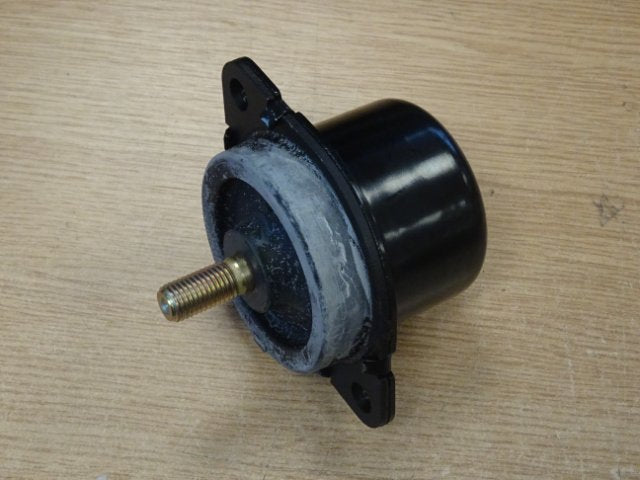 Cab Mount YT03M01049F1